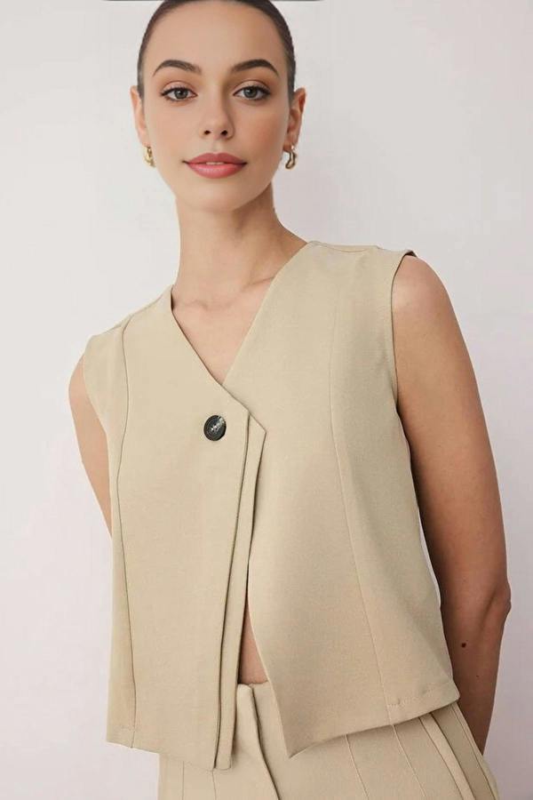 WOVCOR Single Button Asymmetrical Closure Woven Vest