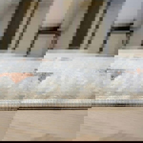 Moodi Shaggy Cream/Brown Rug, Dots design, Underfloor heating | THE RUGS