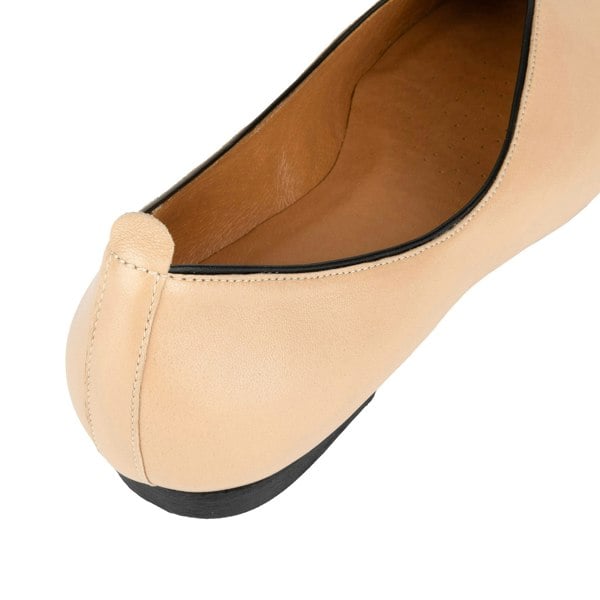 Embassy London Savoy - Cream - Women's Leather Ballet Pump