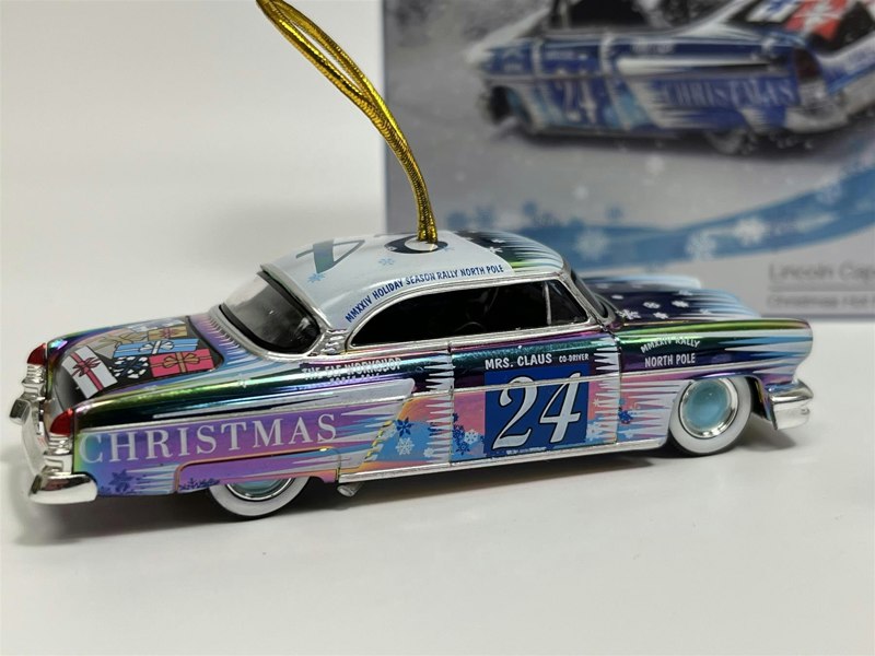 Mini GT Lincoln Capri Christmas Hot Rod By Tim Sadchikov 1:64 Mini GT MGT00888L