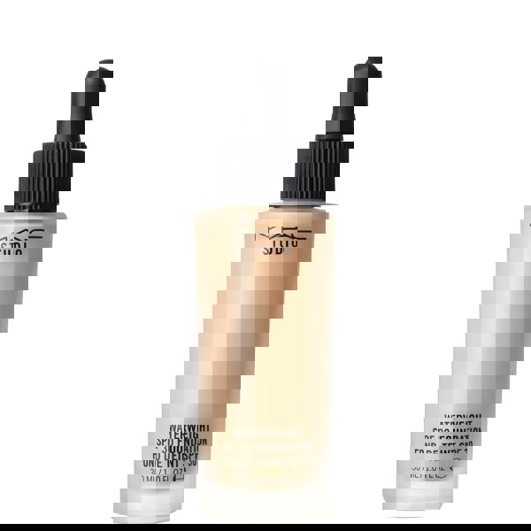 M.A.C Studio Waterweight SPF30 Foundation NC30 30ml - Extra