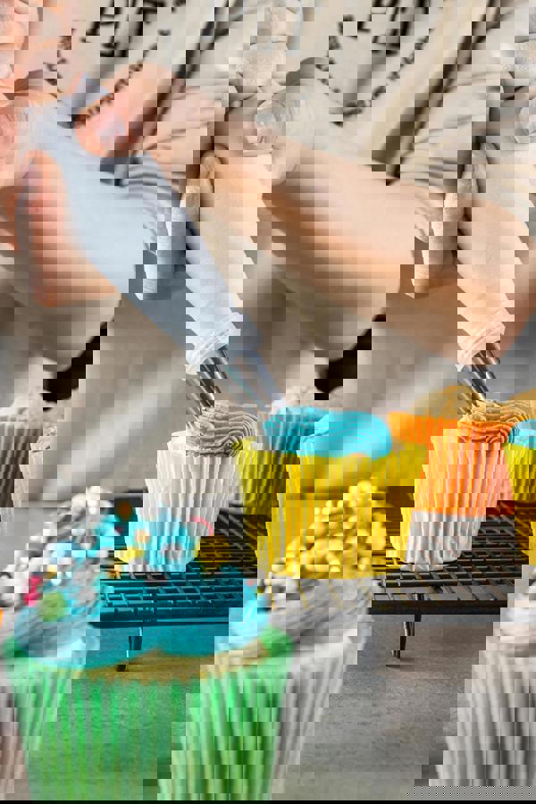 KitchenCraft Sweetly Does It Icing Tin Set