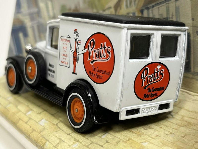 MCSlots Model A Ford Van 1930 Pratts Matchbox Y221D S2
