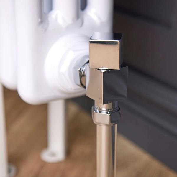 Flode Angled Square Manual Radiator Valve Pack | 15mm x 1/2″ | Chrome