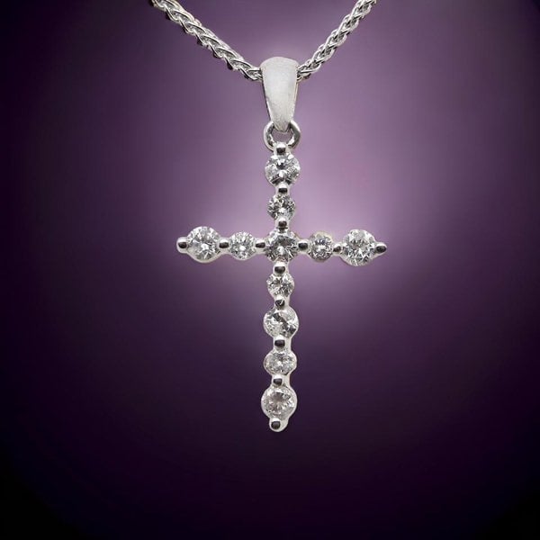 Vintage Tom A white gold diamond cross