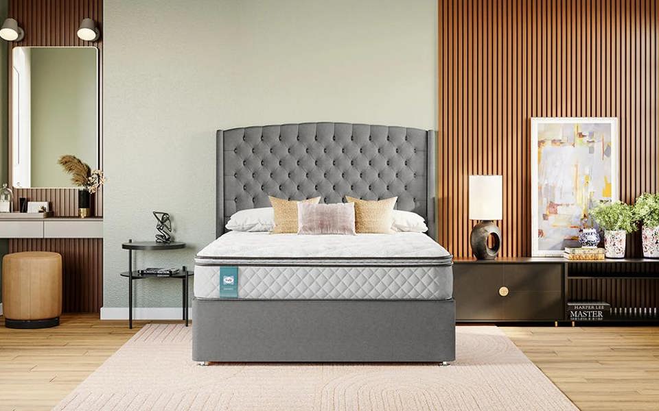Sealy Blakemere Geltex Enhance 1800 Pocket Pillow Top Mattress Image