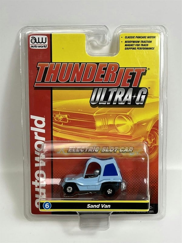 Auto World Slot Cars Sand Van Blue Thunderjet Ultra G HO Slot Car SC367-6