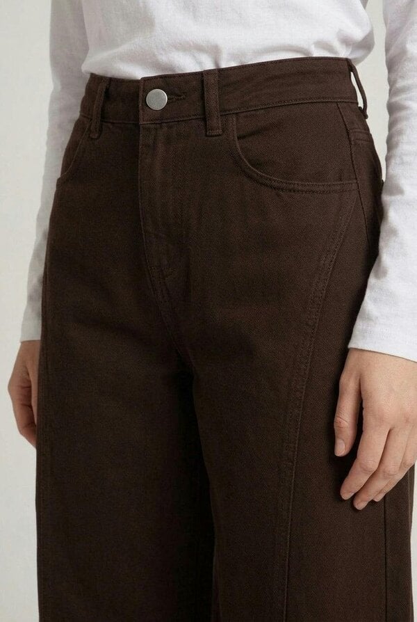 Izabel London High Waist Barrel Leg Jeans