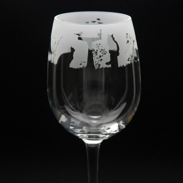 Glyptic Glass Art Garden Cats Crystal Wine Glass - Hand Etched/Engraved Gift