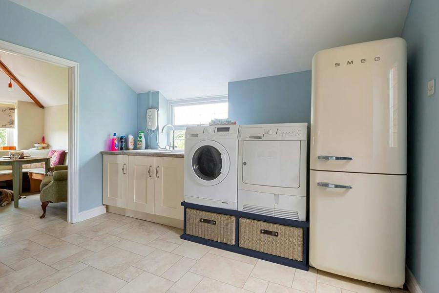 Statement Furniture Tetbury Washing Machine and Dryer Stand, Double Appliance Pedestal with Storage