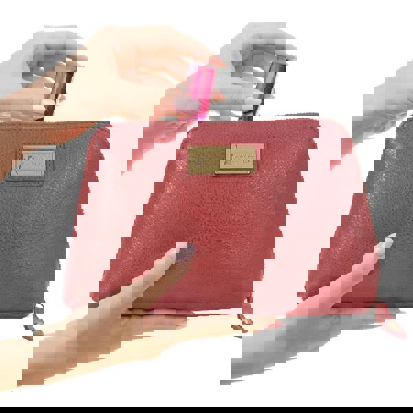 Catwalk Collection Handbags Emma - Makeup Bag