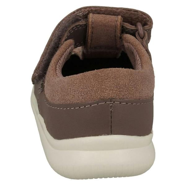 Clarks Girls Clarks Spotty Detailed T-Bar Shoes Crest Moc