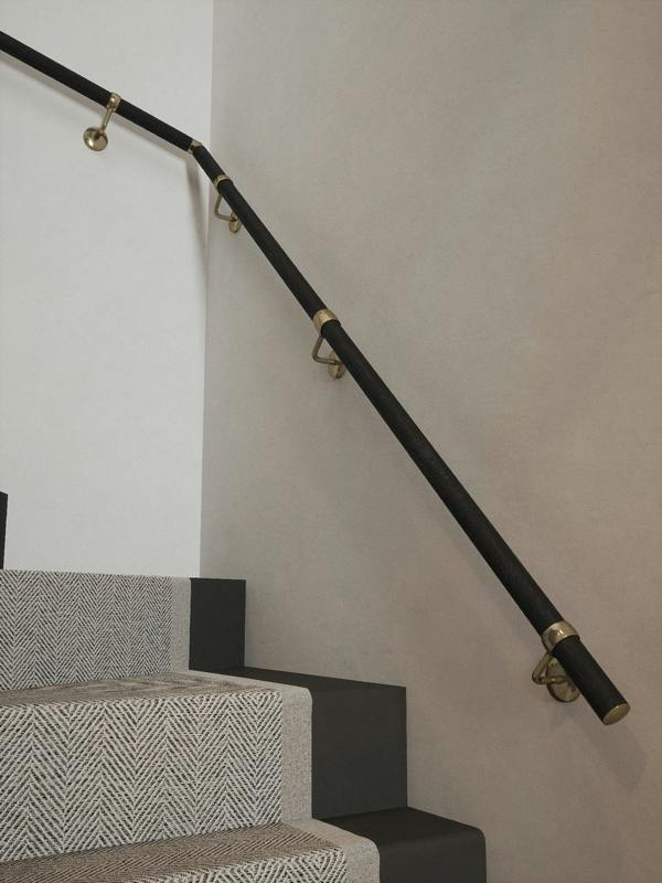Handrails Direct Blakedown Midnight Wood Double Winder Handrail