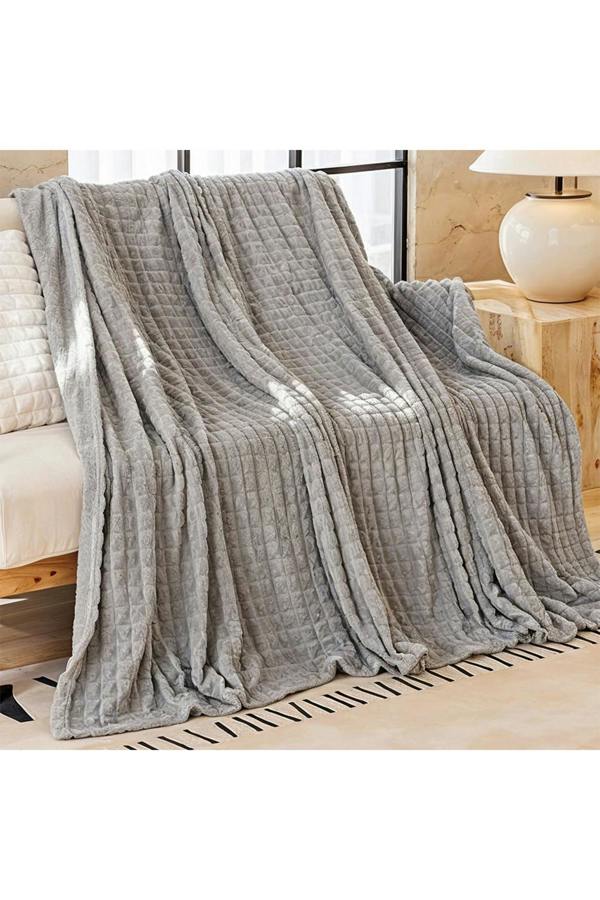 Living and Home Reversible Skin-Friendly Throw Blanket
