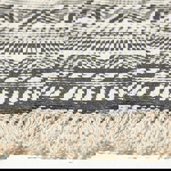 HOMESCAPES Black & White 100% Cotton Mandala Printed Round Rug