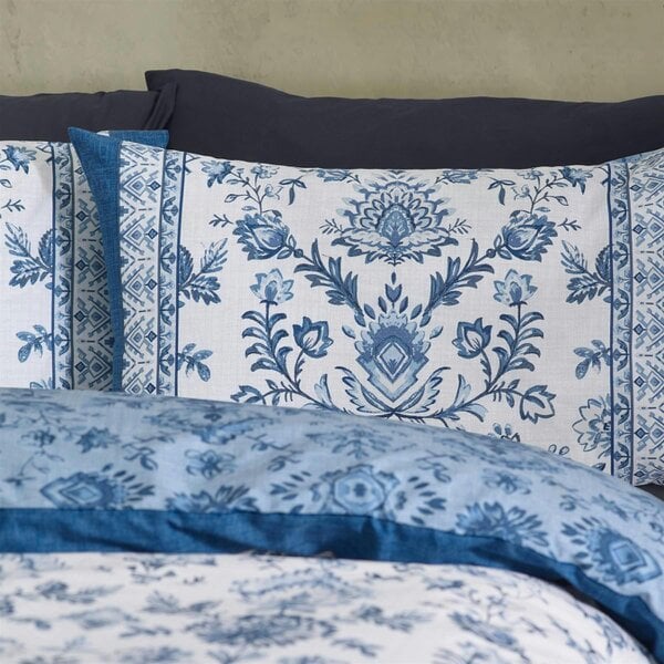 Zoukara Blue Duvet Cover Set