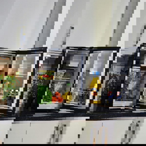 igenix Table Top Fridge with Lockable Door, 41 Litre, Black