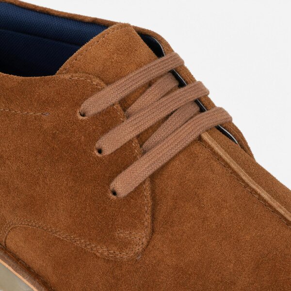 Roamers STANLEY Desert Boots   in  Tan