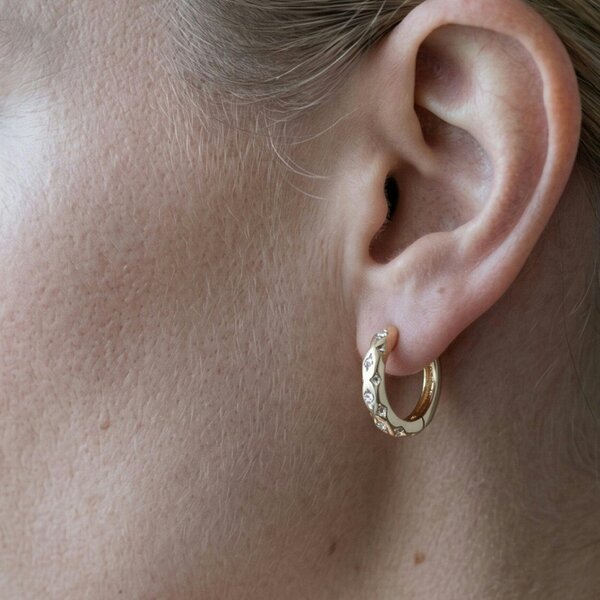 Uchi & Soto Kin Stone Huggie Hoop Earrings
