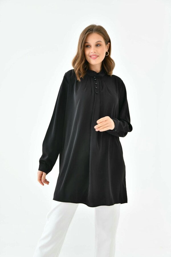 Hoxton Gal Oversized Long Sleeve Button Detailed Tunic Top in Black