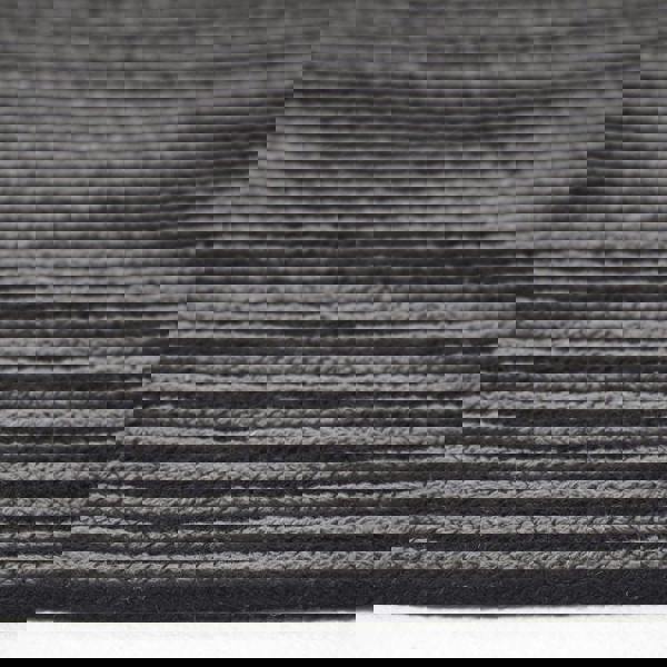 HOMESCAPES Grey and Black Handmade Woven Spiral Braided Rug