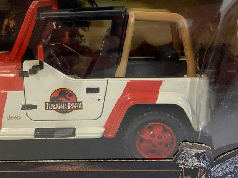 jurassic world jeep wrangler 1:24 scale jada 3005