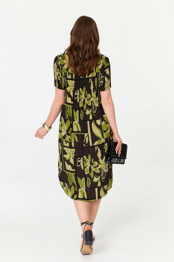 Green | Floral Pleated Textured Midi Shift Dress
