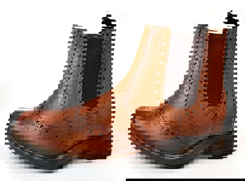 Roamers M980 Mens Brogue Chelsea Dealer Cleated Sole Boots