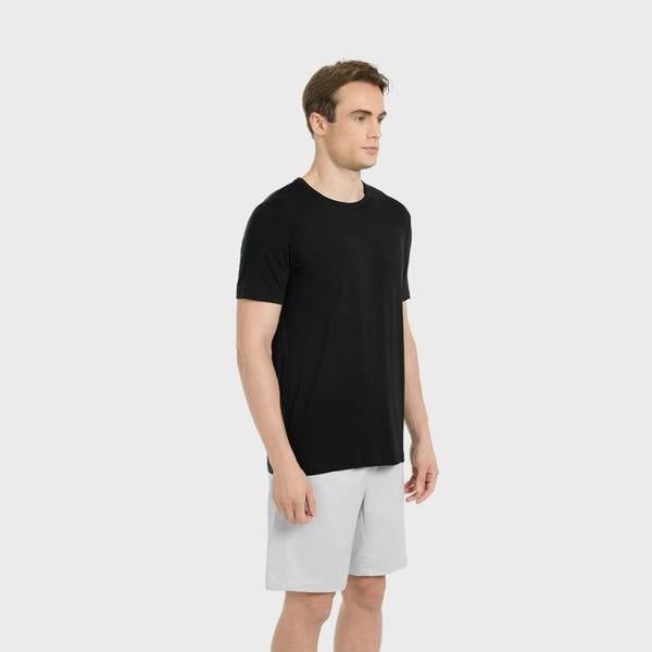 CabinZero Ultralight Travel T-shirt - Absolute Black