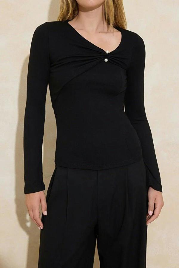 WOVCOR Asymmetrical Neckline Knitted Blouse with Accessory Details