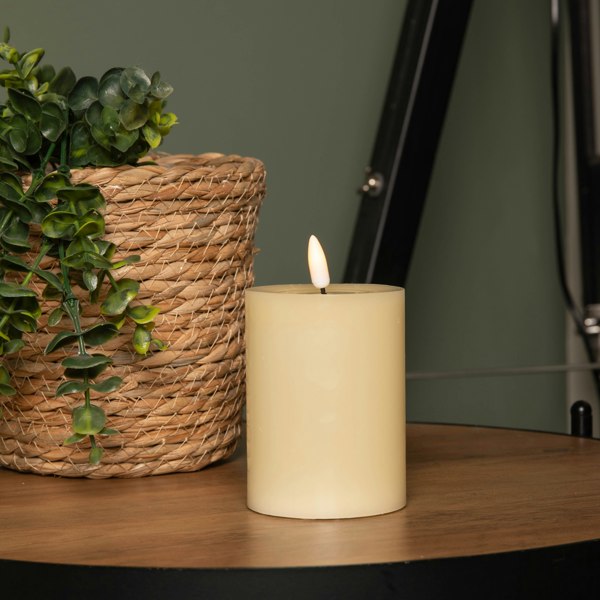 Samuel Alexander 7.5cm x 10cm Cream Wax Melted Pool Effect Candle with Timer Function and Warm White LED