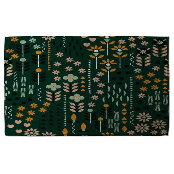 Benjamin Tate Design Selection of Flowers Print (Bath Towel)