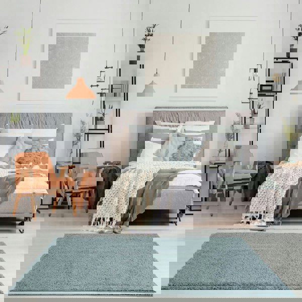 Shaggy duck egg blue rug high quality, thick pile 30 mm, easy to clean.