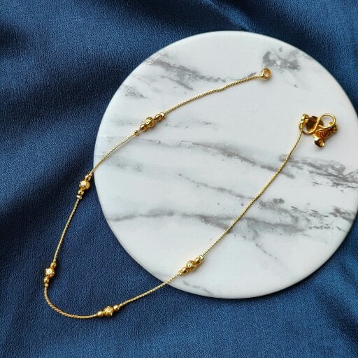The Colourful Aura Golden Brass Thread Minimalist Boho Thin Slim Foot Payal Anklet