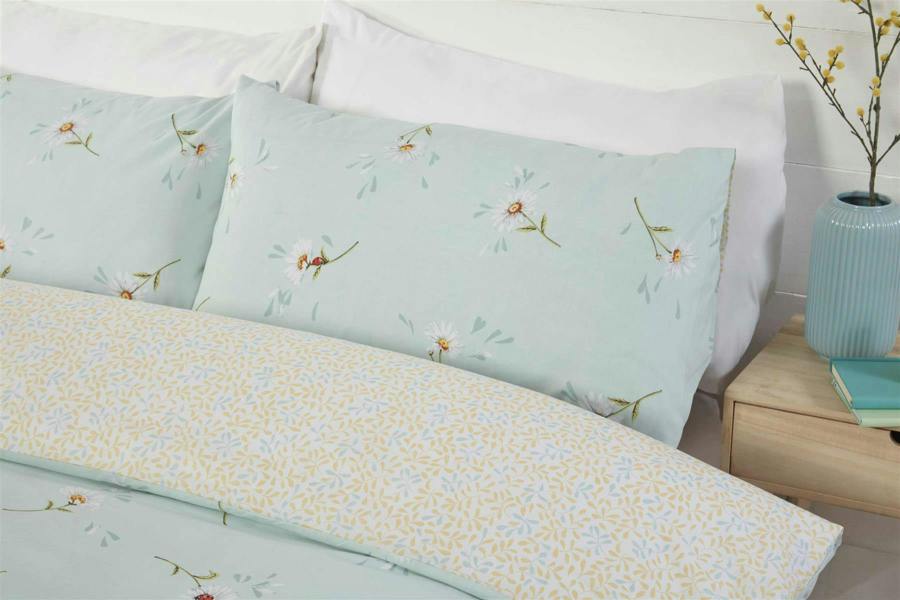 Daisy Duck Egg Duvet Cover Set
