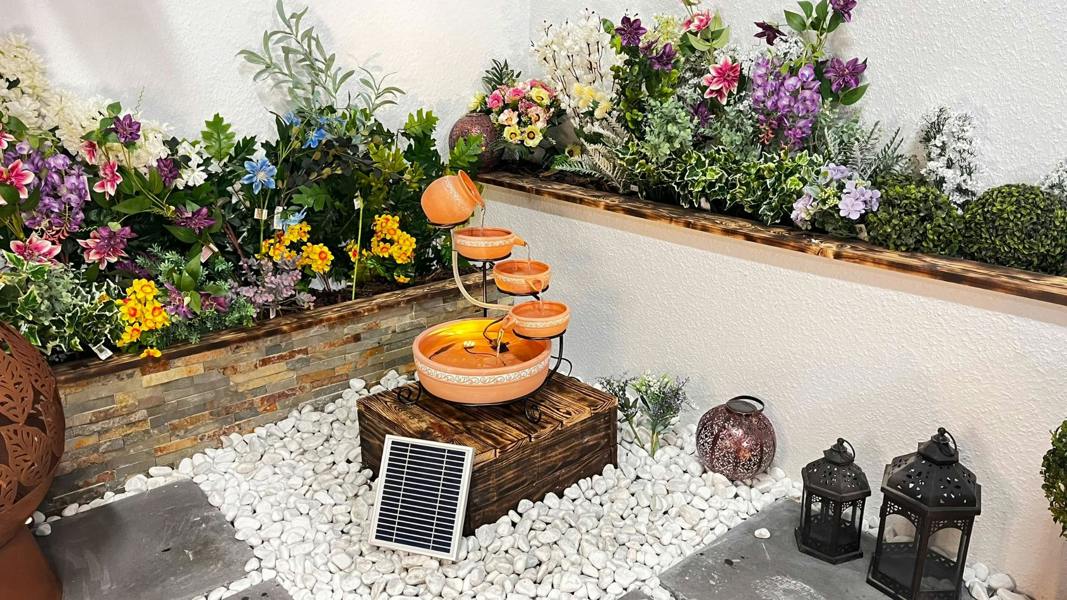 Tranquillity Water Features Teracotta Traditional Solar Water Feature
