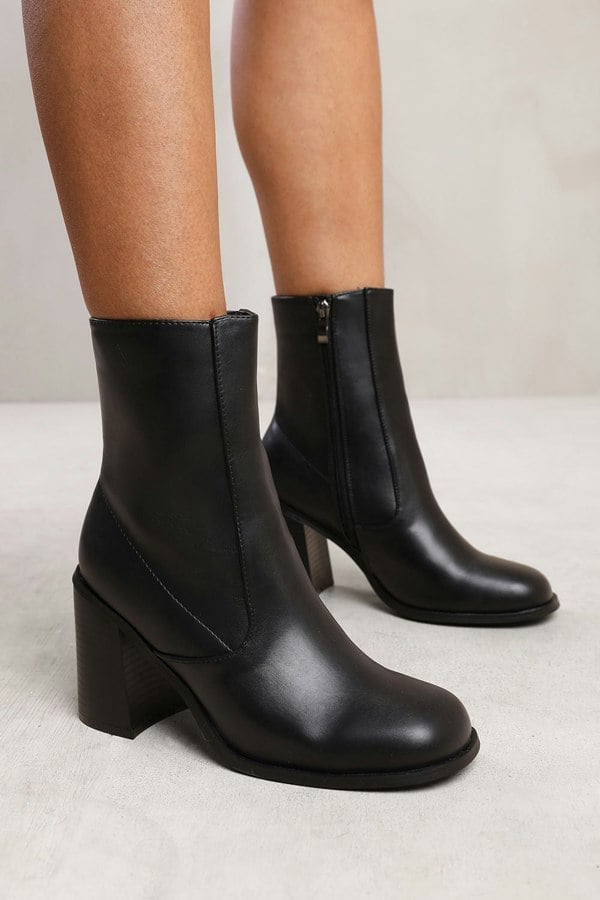 Where's That From Wren Ankle Boot With Chunky Heel and Side Zip in Black Faux Leather