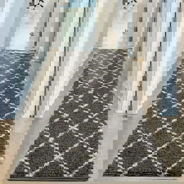 Diamond Design Thick Shaggy Area Rugs Dark Grey