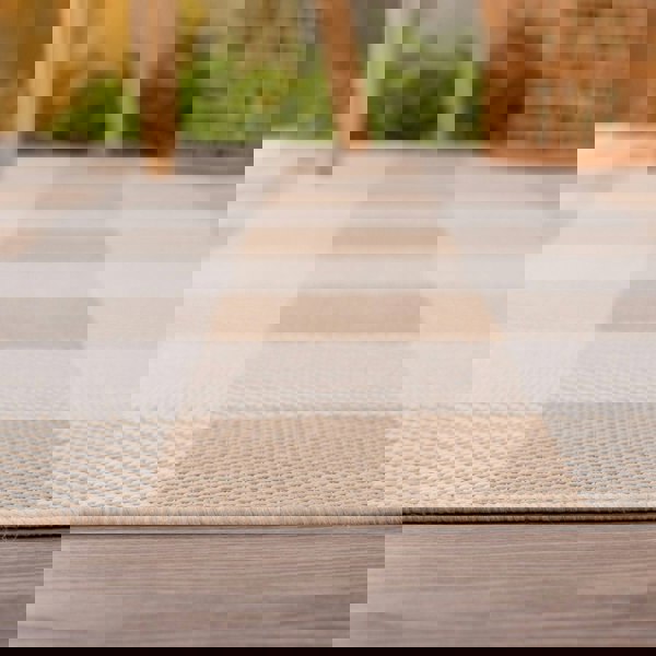 Beige Checkered Outdoor Rug for Garden | The Rugs