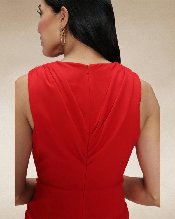 HotSquash Deep V-Neck Ruched Dress