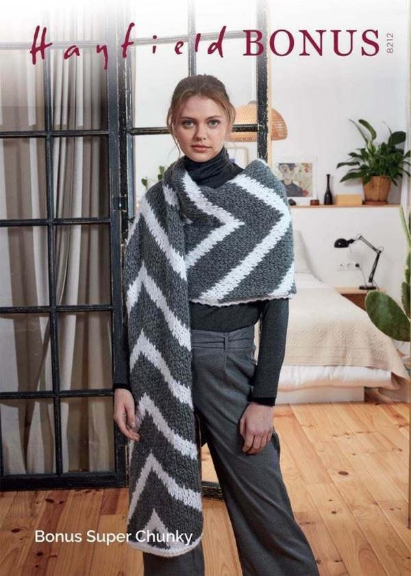 Hayfield Bonus Super Chunky Knitting Pattern 8212, Scarves, Wraps for Women, One Size