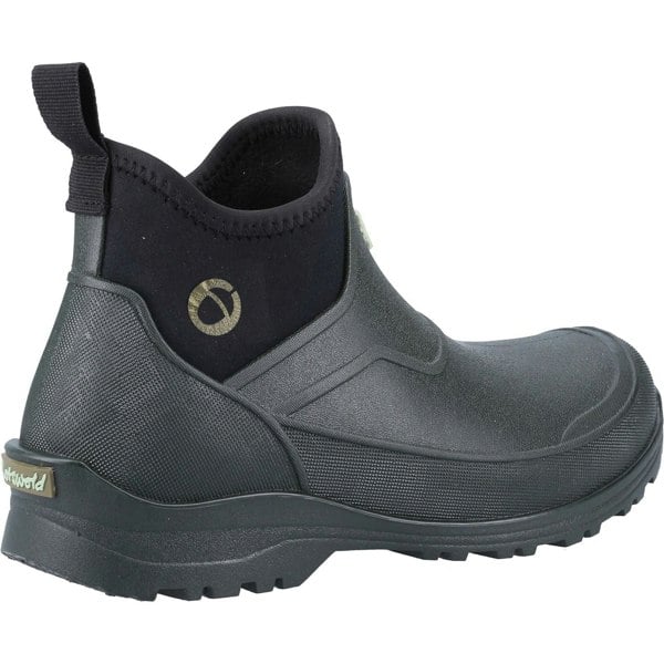 Cotswold model Coleford Wellington Male in Green