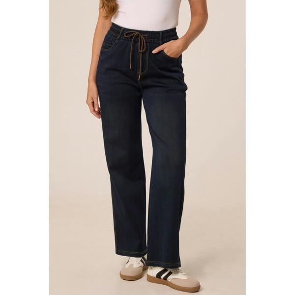 Blue Vanilla Jeans With Stitching Back Pockets