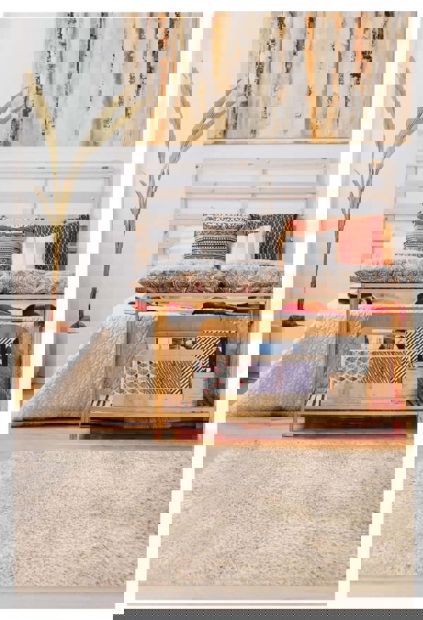 Machine Washable Shaggy Rug Plain Design in Beige – The Rugs