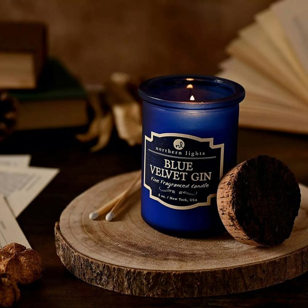 T. H. Baker Northern Lights Blue Velvet Gin Candle NL120