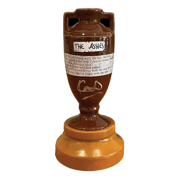 Unbranded Ian Botham signed Ashes Urn