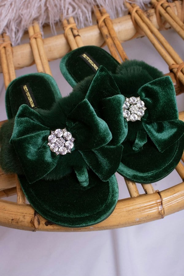 Pretty You London Women's Amelie Toe Post Slippers in Green