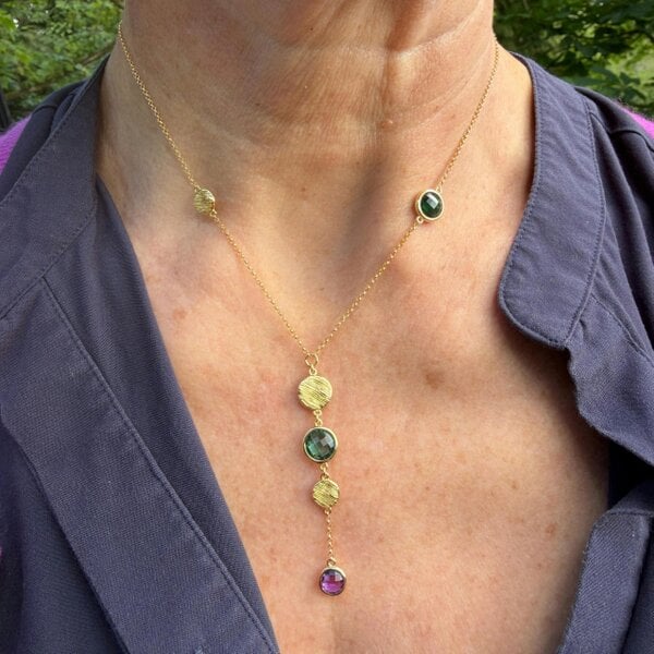Reeves & Reeves Iris Falling Necklace