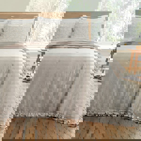Bianca Soft Washed Frill Bedspread
