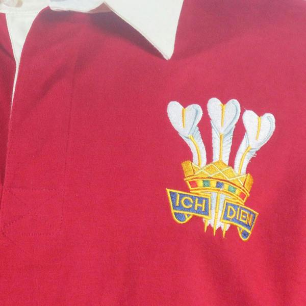 Wales-Rugby-Shirt-1976-Grand-Slam-Crest
